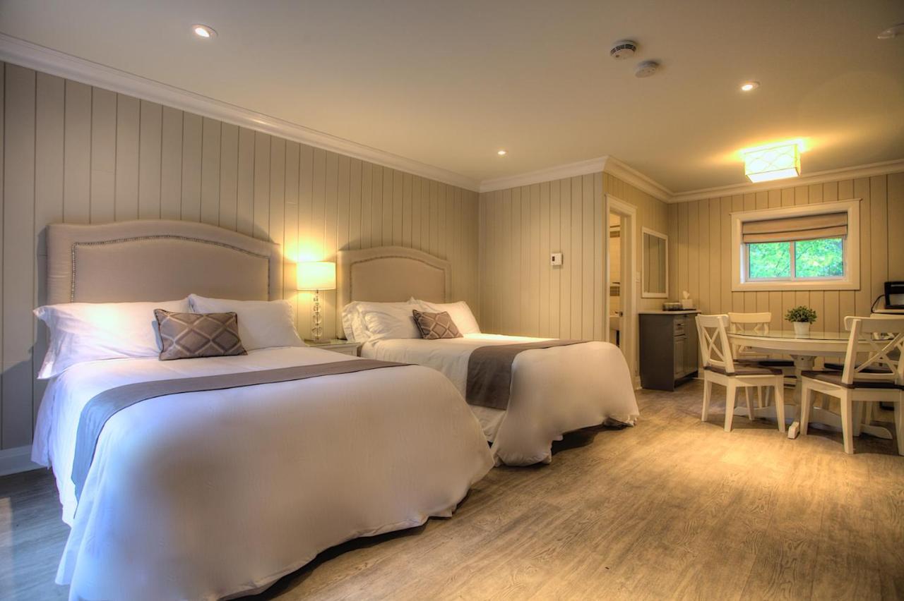 Somerset Lakeside Resort Банкрофт Екстериор снимка